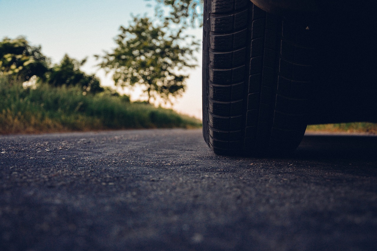 Geen spaargeld, wél direct een nieuwe auto?